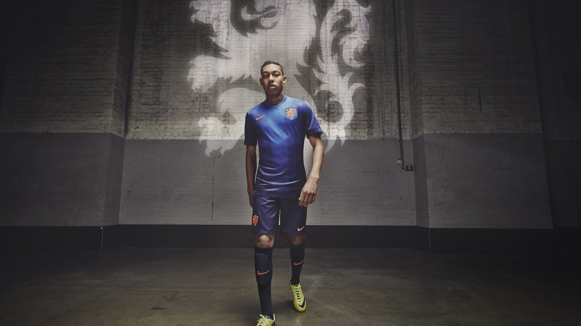 开云体育下载APP-足球梦:跨界合作带来的新兴热点,足球圆梦